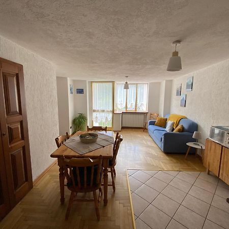 Casa Vacanze A La Salle Exteriör bild