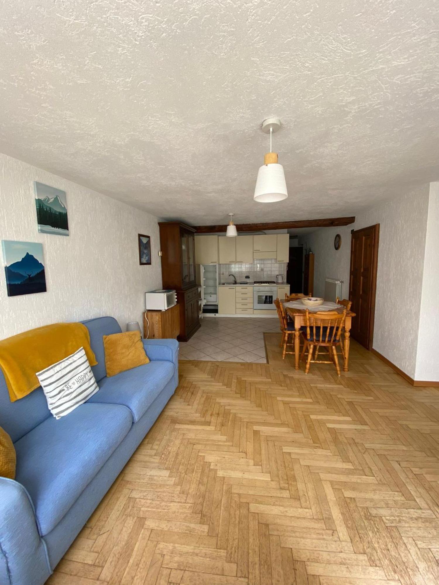 Casa Vacanze A La Salle Exteriör bild