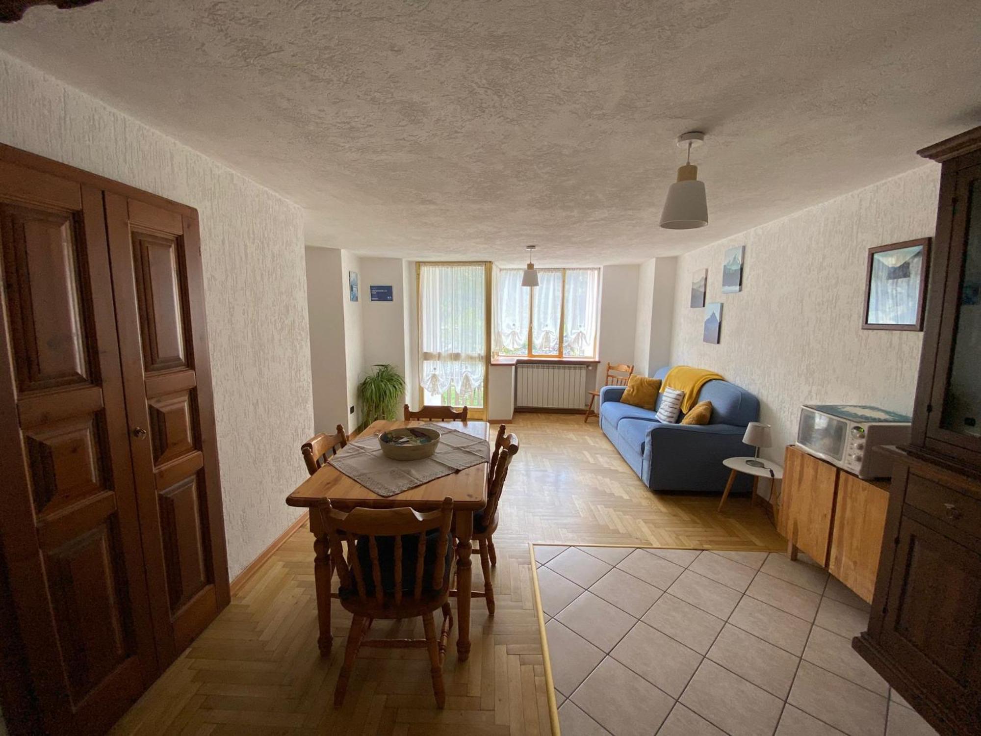 Casa Vacanze A La Salle Exteriör bild